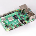 Reaspberry-Pi-4-8GB-Held